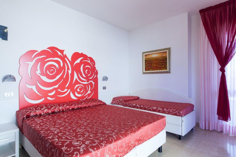Hotel Palos Rimini Exterior foto