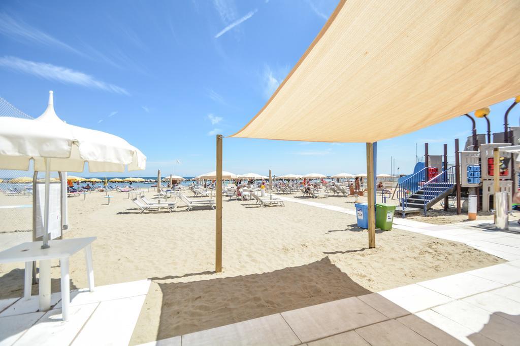 Hotel Palos Rimini Exterior foto